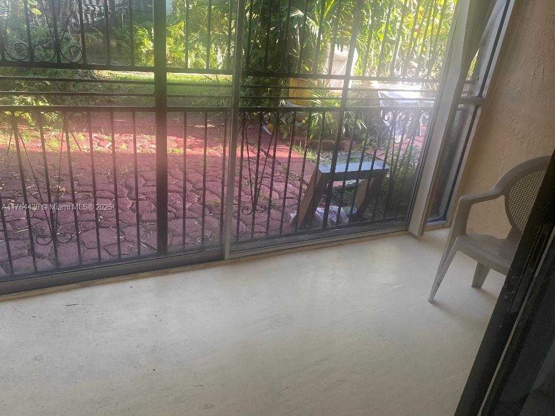 Small Image of 6275 WEST 24TH AVE #103-4, Hialeah Number 5