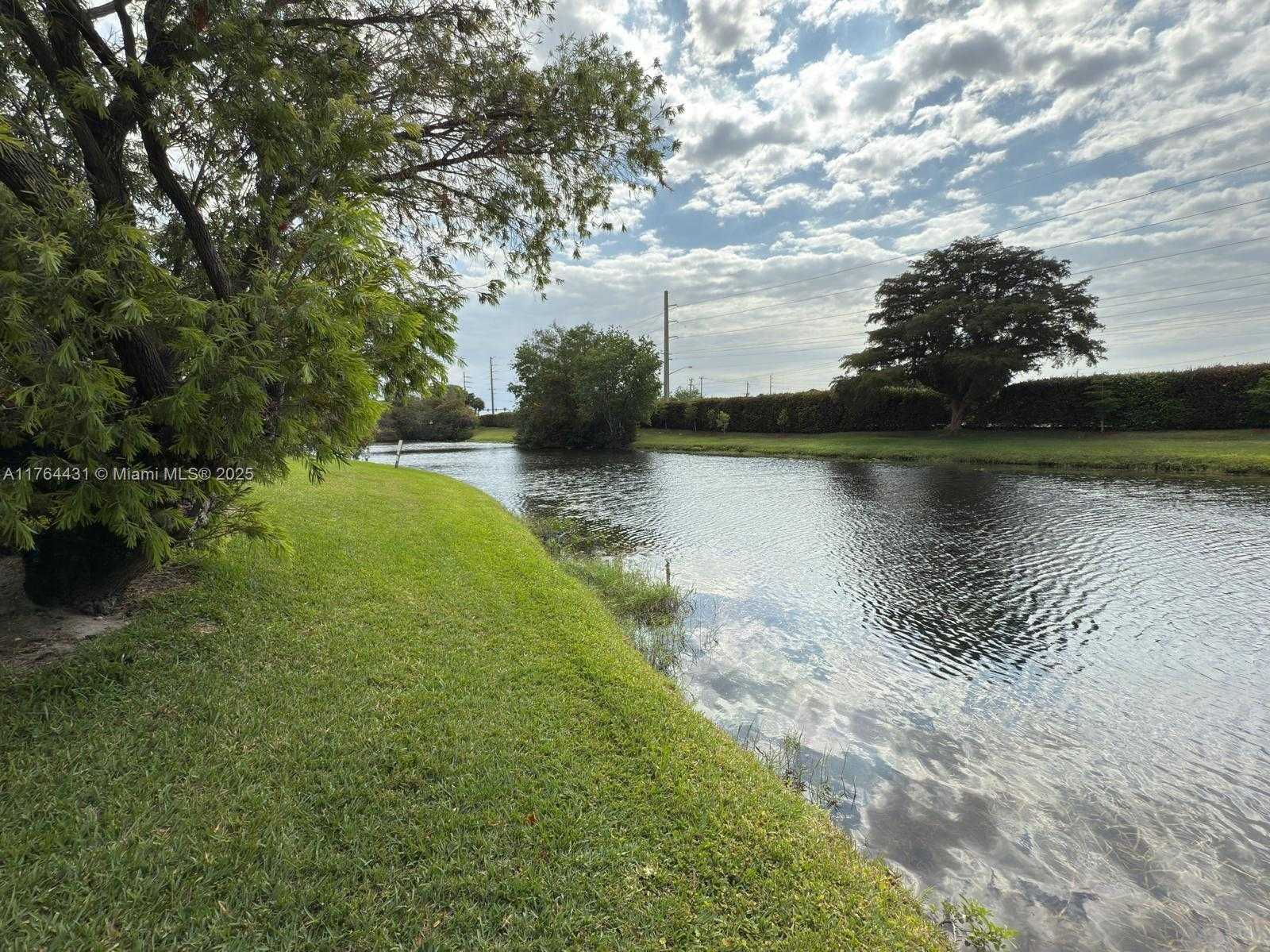 Small Image of 815 WEST BOYNTON BEACH BLVD #6-103, Boynton Beach Number 17