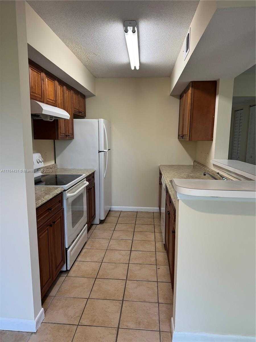 Small Image of 815 WEST BOYNTON BEACH BLVD #6-103, Boynton Beach Number 23