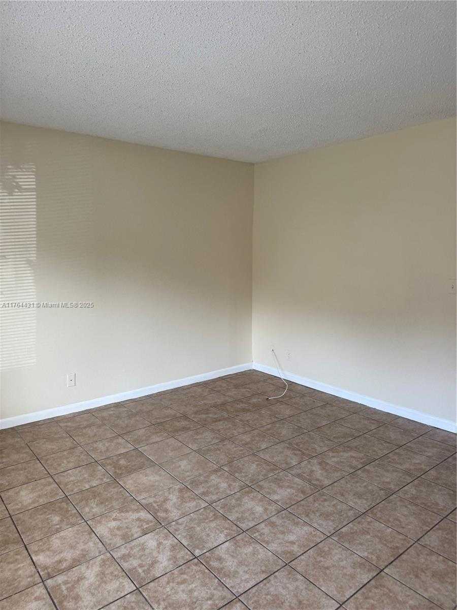Small Image of 815 WEST BOYNTON BEACH BLVD #6-103, Boynton Beach Number 27
