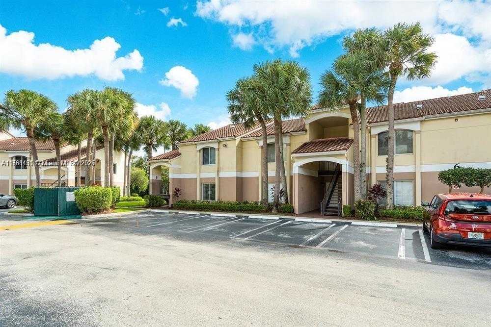 Small Image of 815 WEST BOYNTON BEACH BLVD #6-103, Boynton Beach Number 4