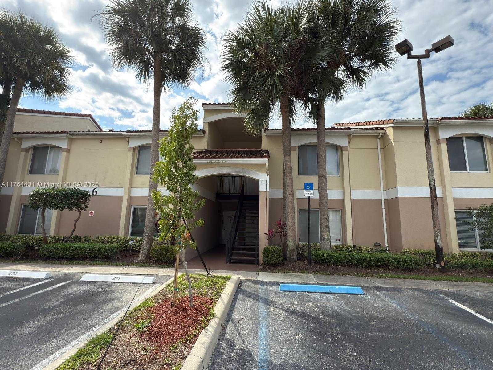 Small Image of 815 WEST BOYNTON BEACH BLVD #6-103, Boynton Beach Number 8