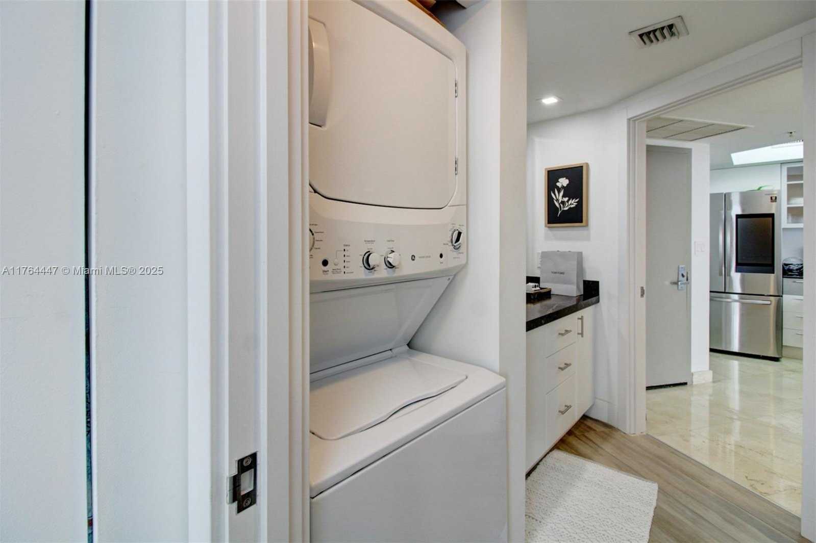 Small Image of 1750 NORTH BAYSHORE DR #4414, Miami Number 14