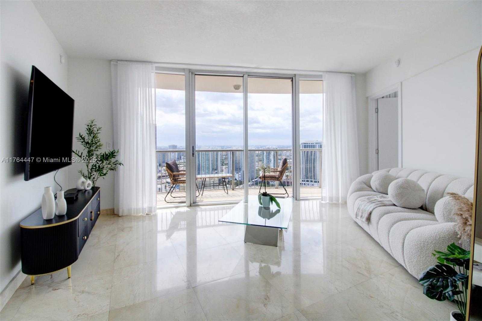 Small Image of 1750 NORTH BAYSHORE DR #4414, Miami Number 2