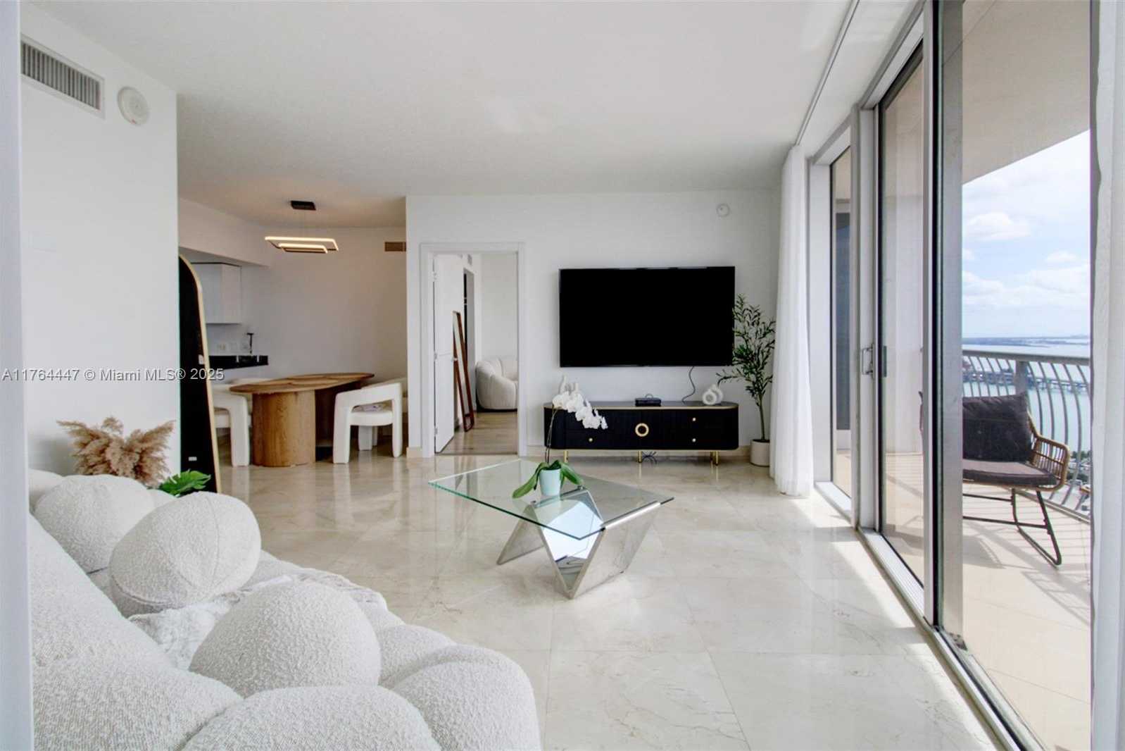 Small Image of 1750 NORTH BAYSHORE DR #4414, Miami Number 3