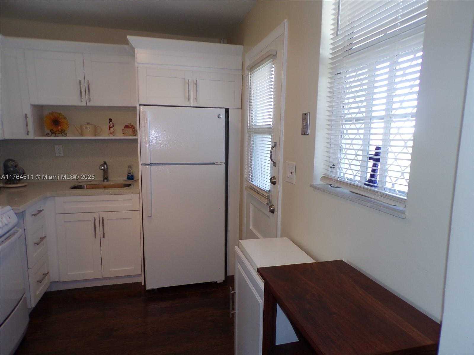 Small Image of 3020 MARCOS DR #S307, Aventura Number 26
