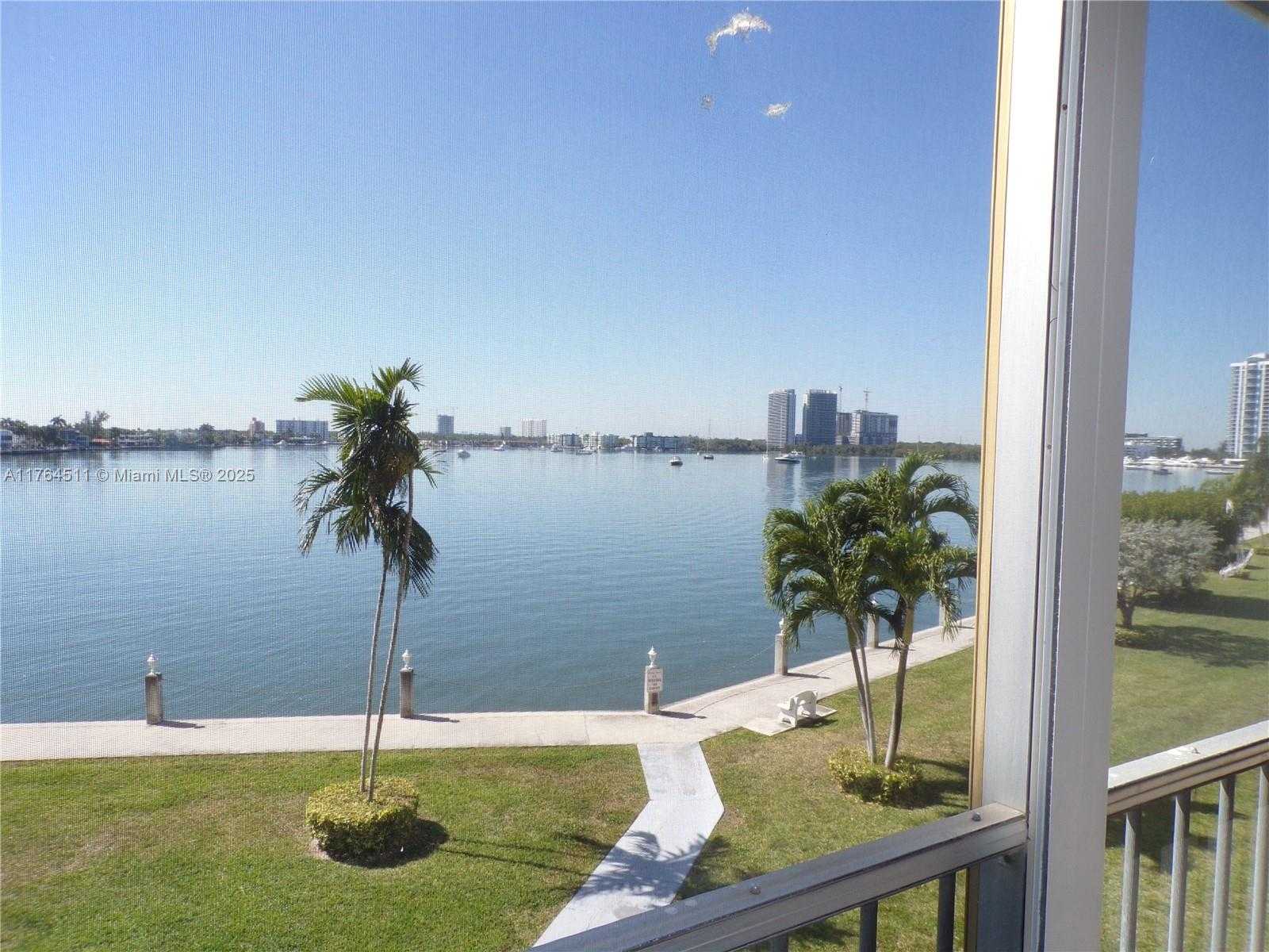 Small Image of 3020 MARCOS DR #S307, Aventura Number 3