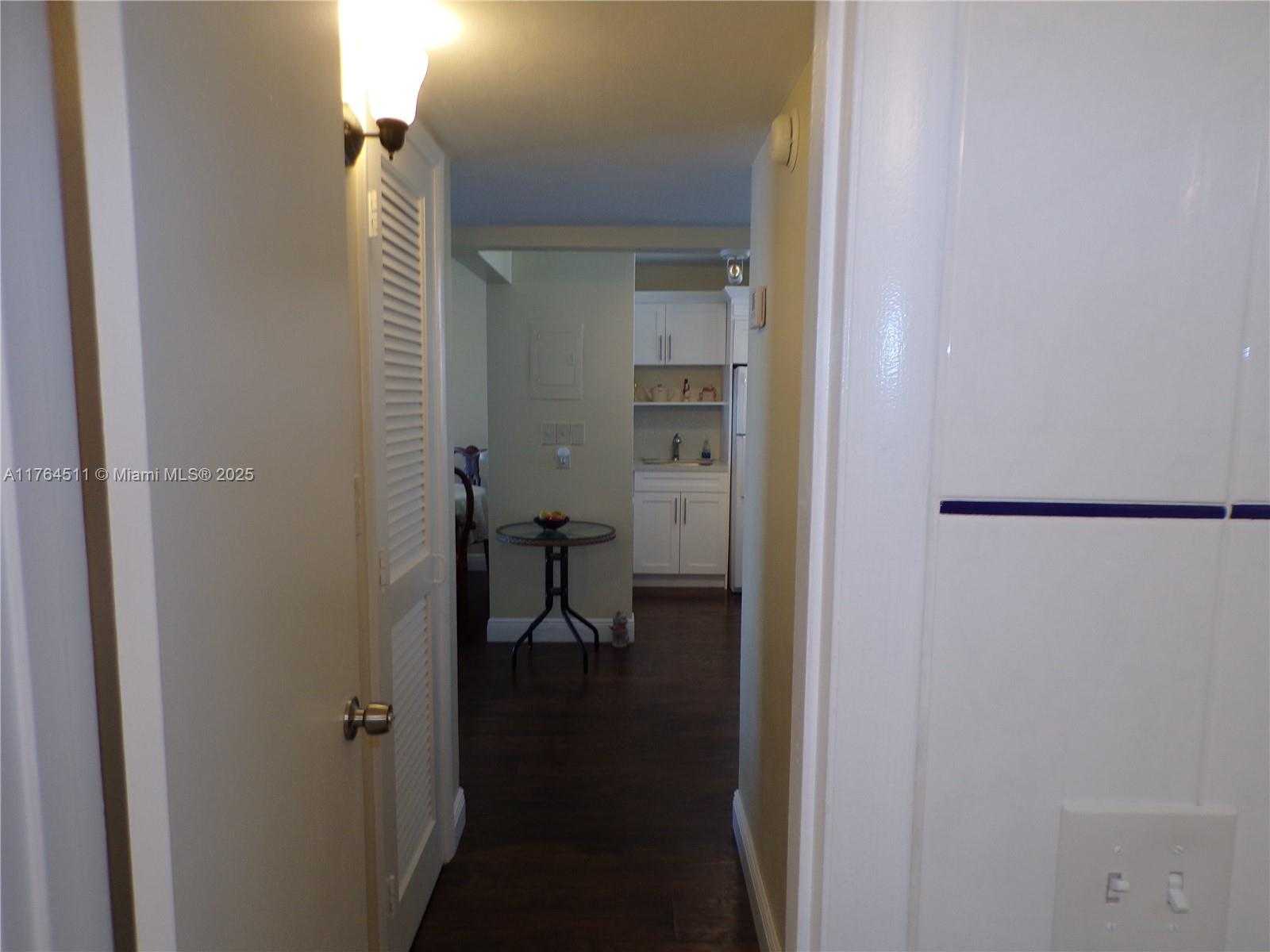 Small Image of 3020 MARCOS DR #S307, Aventura Number 38