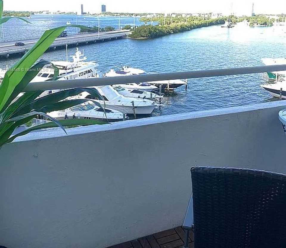 Small Image of 7904 WEST DR #512, North Bay Village Number 11