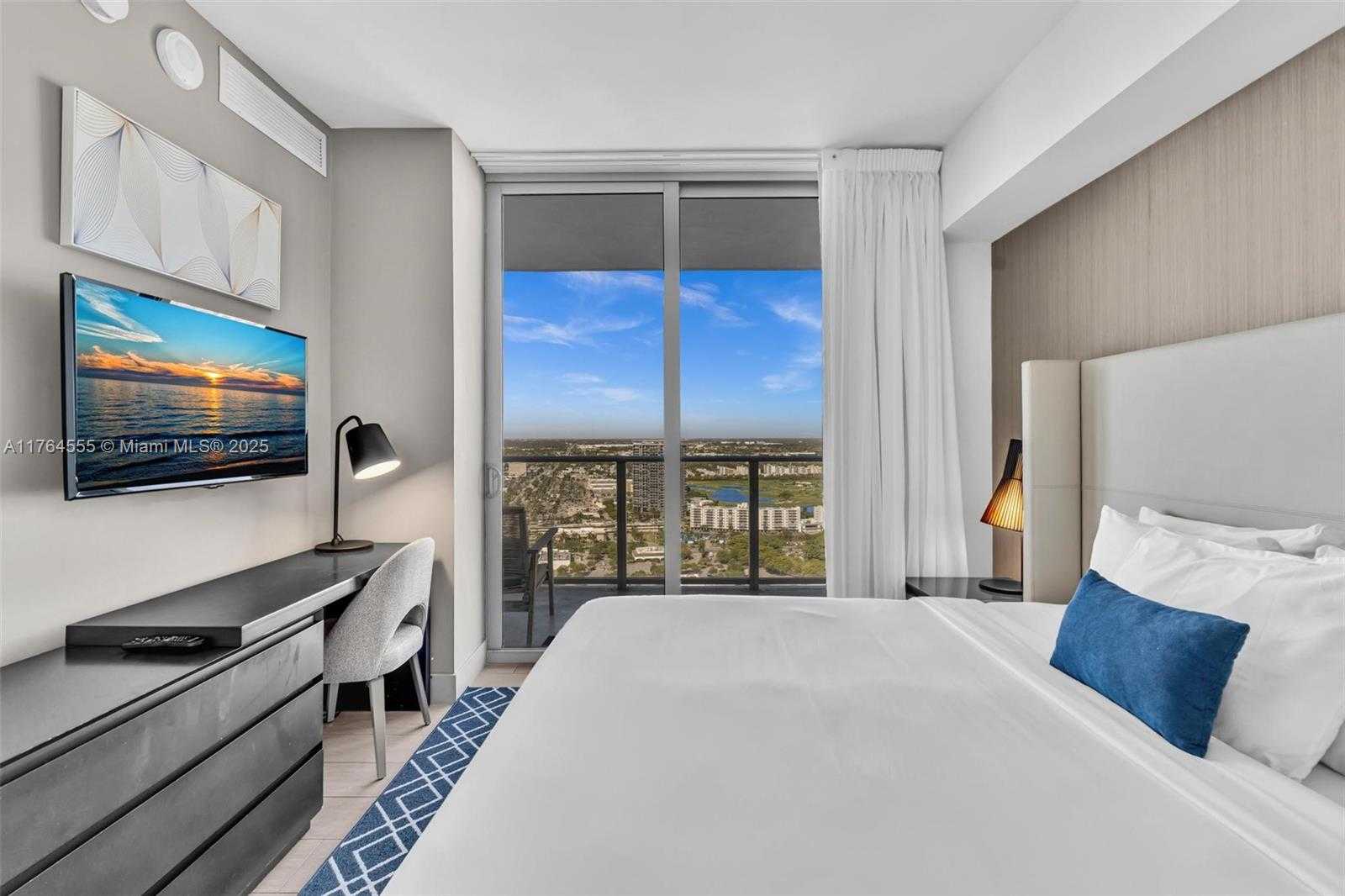 Small Image of 4010 SOUTH OCEAN DR #R3106, Hollywood Number 17
