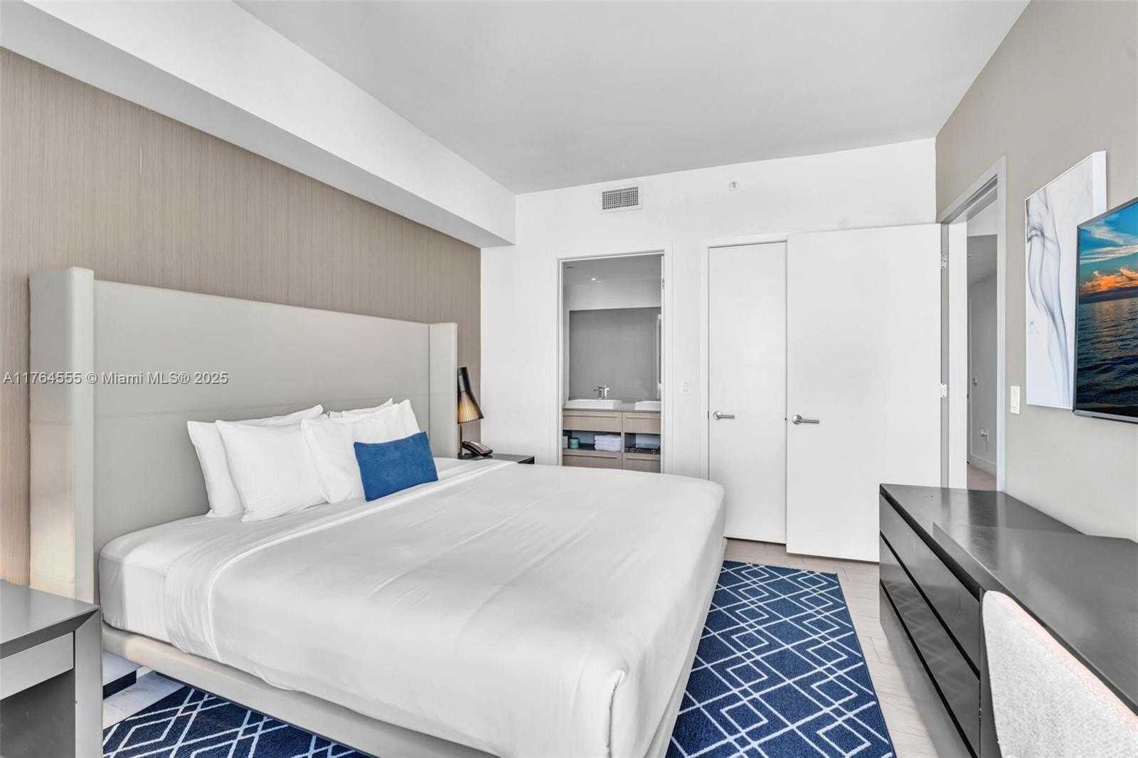 Small Image of 4010 SOUTH OCEAN DR #R3106, Hollywood Number 19