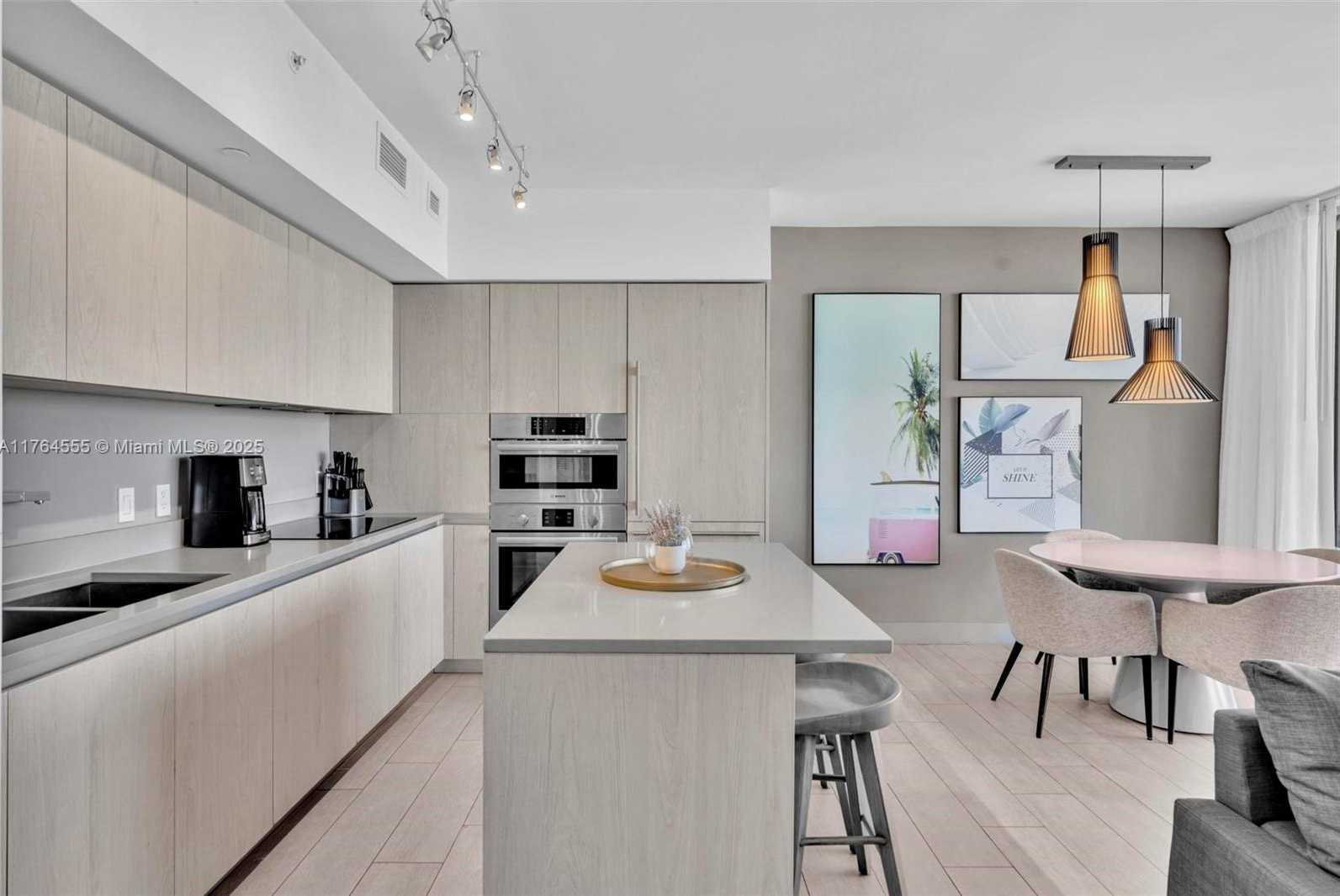 Small Image of 4010 SOUTH OCEAN DR #R3106, Hollywood Number 4