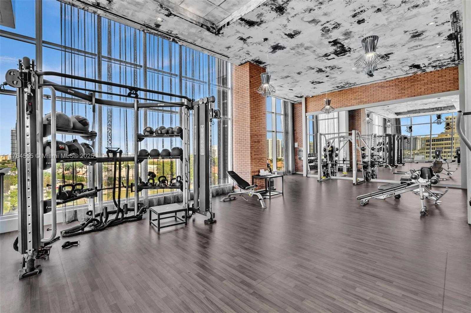 Small Image of 4010 SOUTH OCEAN DR #R3106, Hollywood Number 44