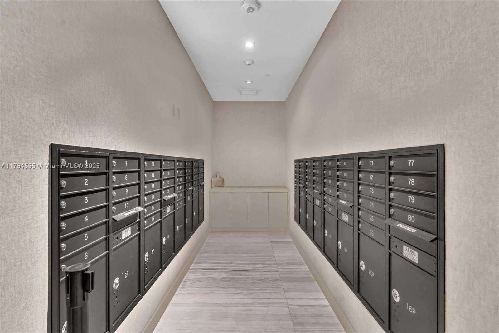 Small Image of 4010 SOUTH OCEAN DR #R3106, Hollywood Number 49