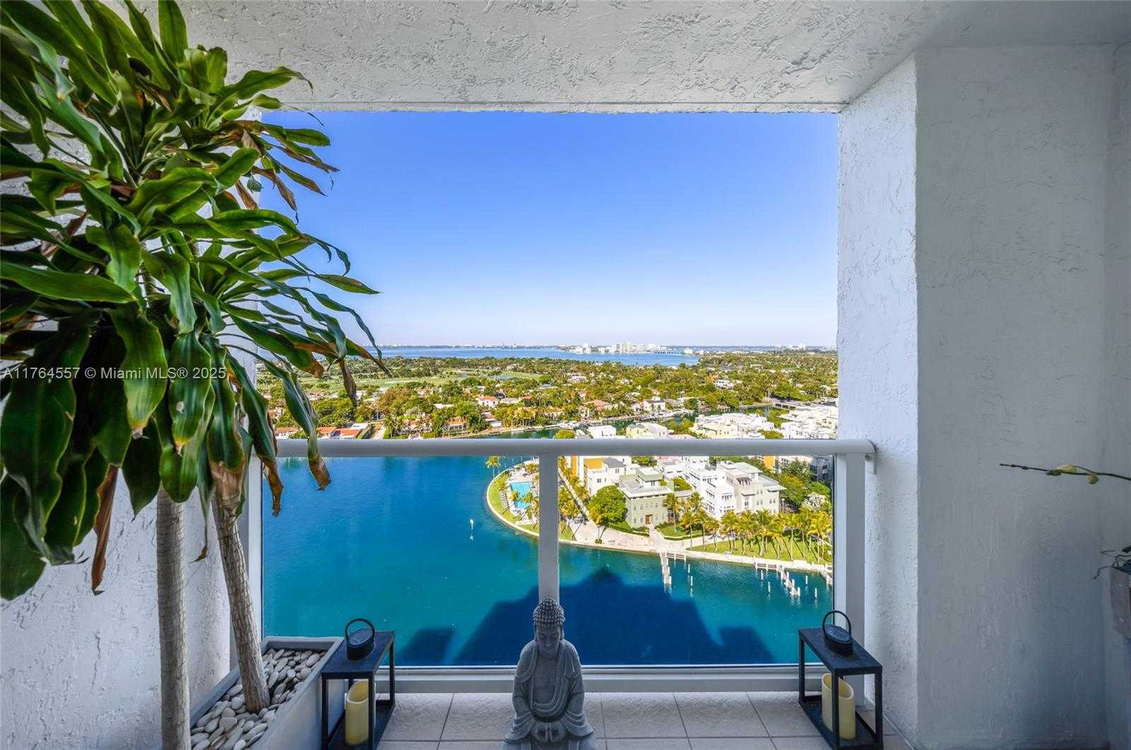 Small Image of 5900 COLLINS AV #2205/06, Miami Beach Number 64