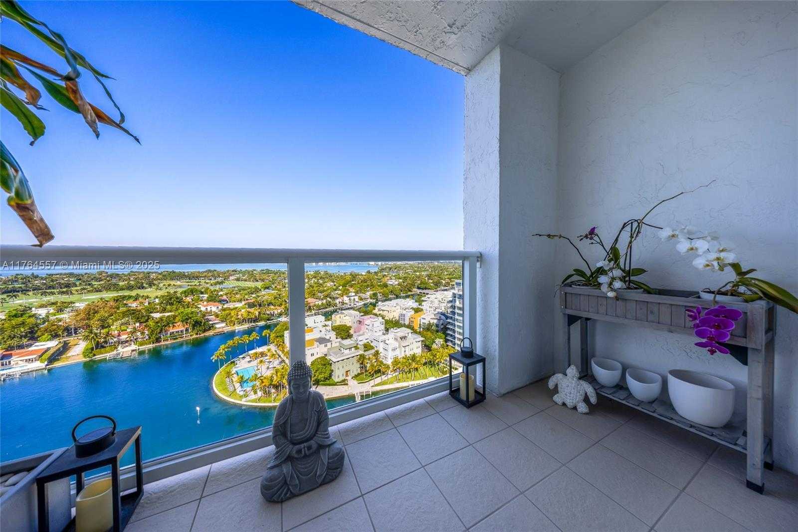 Small Image of 5900 COLLINS AV #2205/06, Miami Beach Number 65