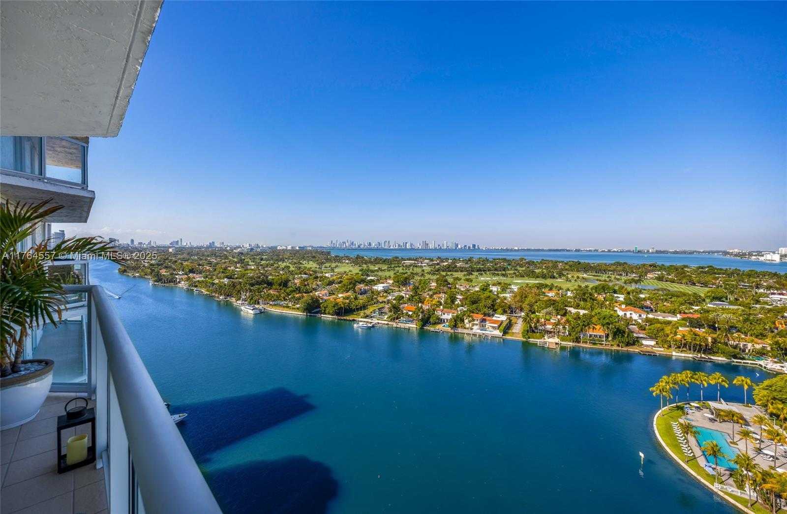 Small Image of 5900 COLLINS AV #2205/06, Miami Beach Number 70