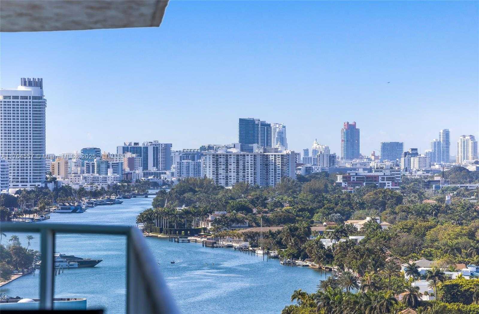 Small Image of 5900 COLLINS AV #2205/06, Miami Beach Number 73