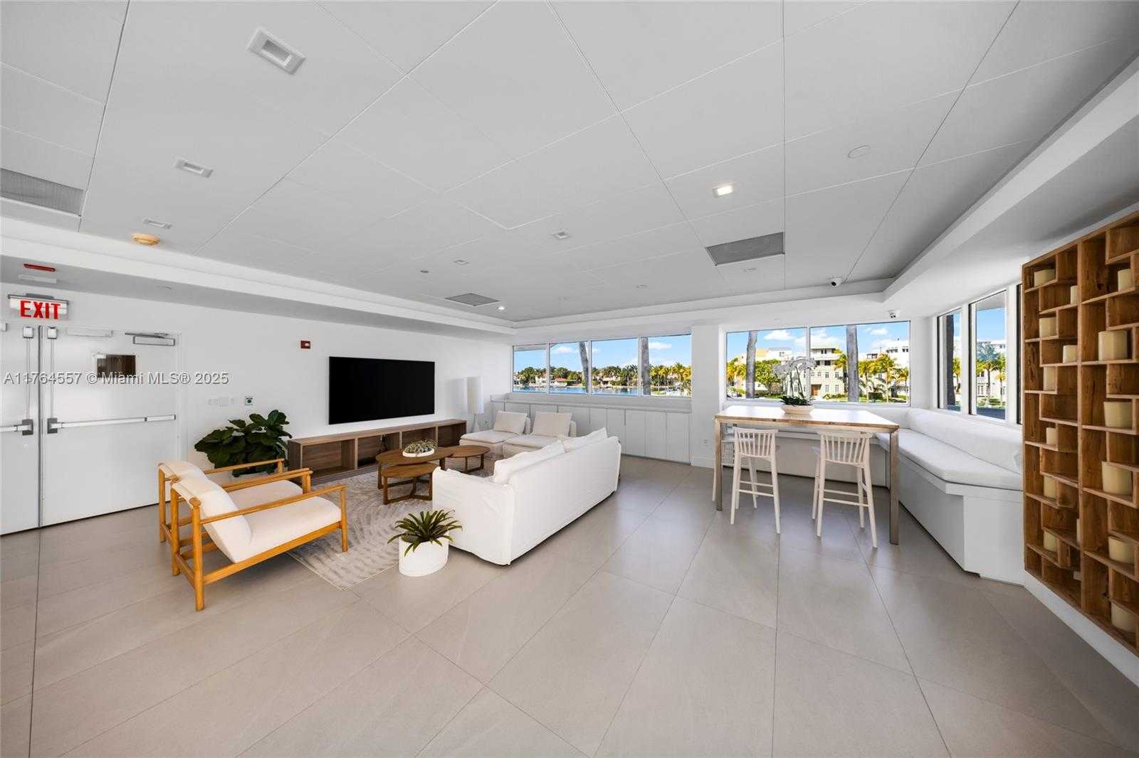 Small Image of 5900 COLLINS AV #2205/06, Miami Beach Number 80