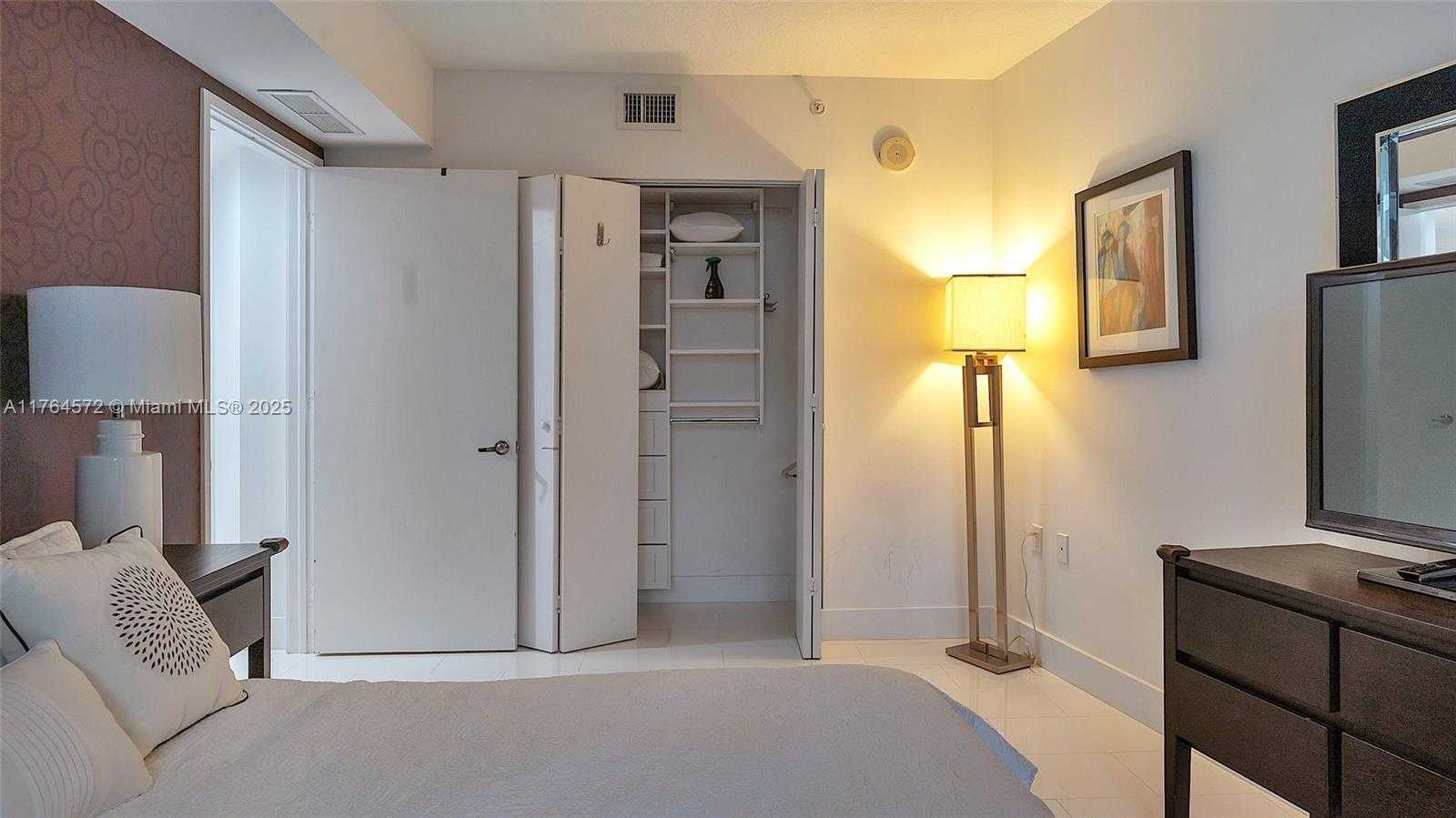 Small Image of 200 SUNNY ISLES BLVD #2-701, Sunny Isles Beach Number 38