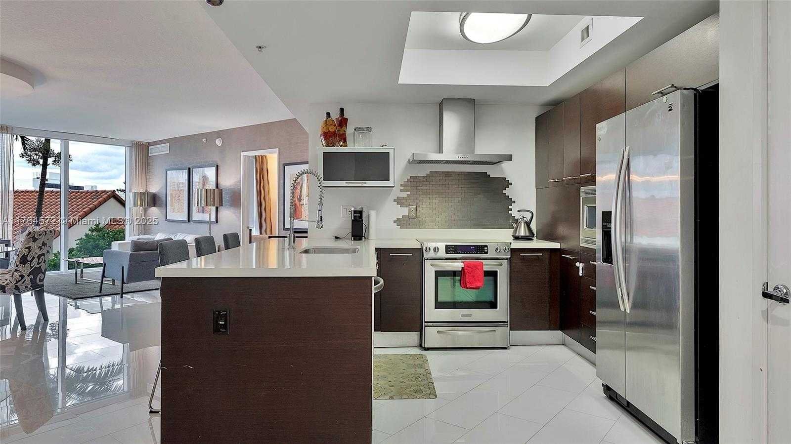 Small Image of 200 SUNNY ISLES BLVD #2-701, Sunny Isles Beach Number 4