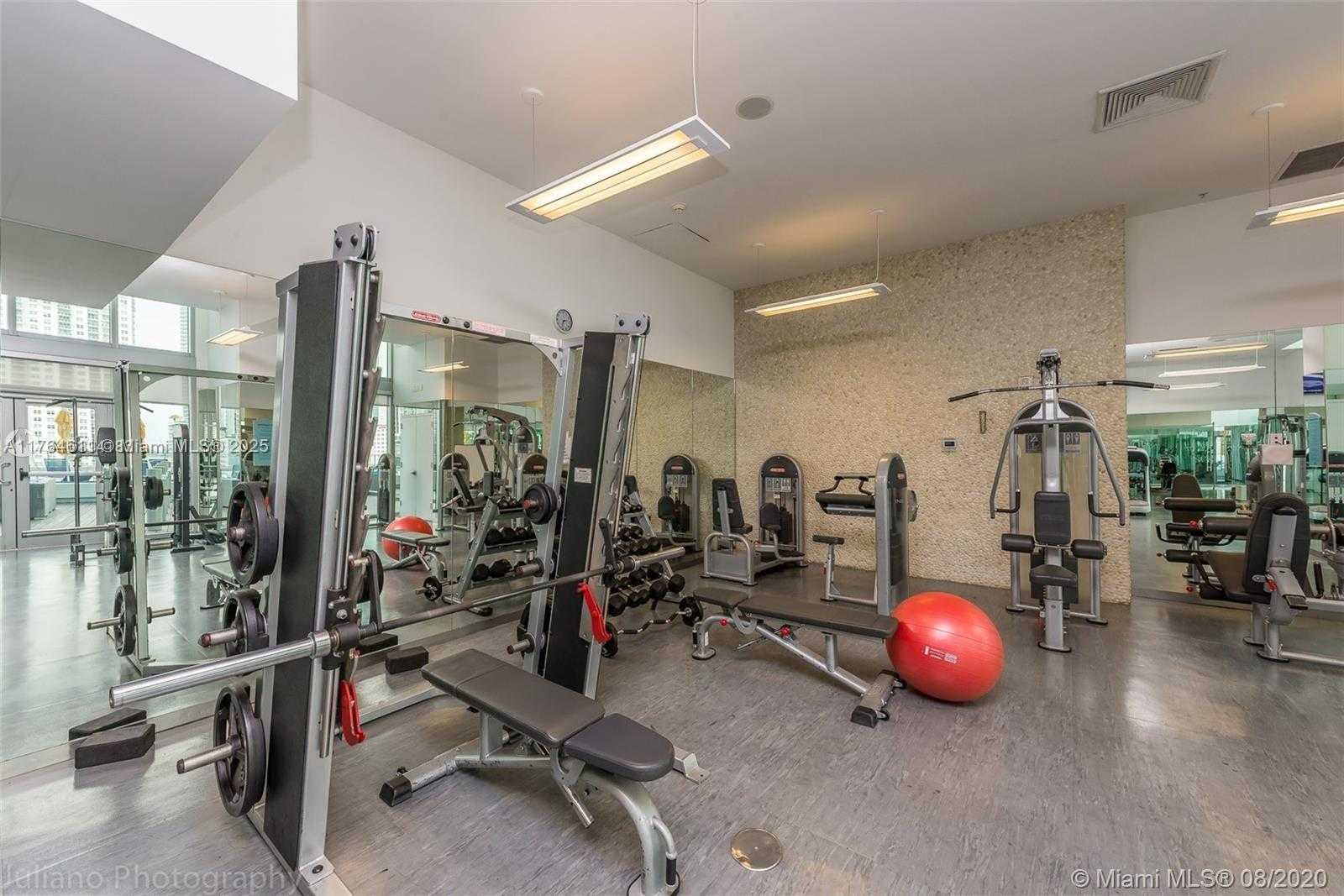 Small Image of 92 SOUTH WEST 3RD ST #1410, Miami Number 23