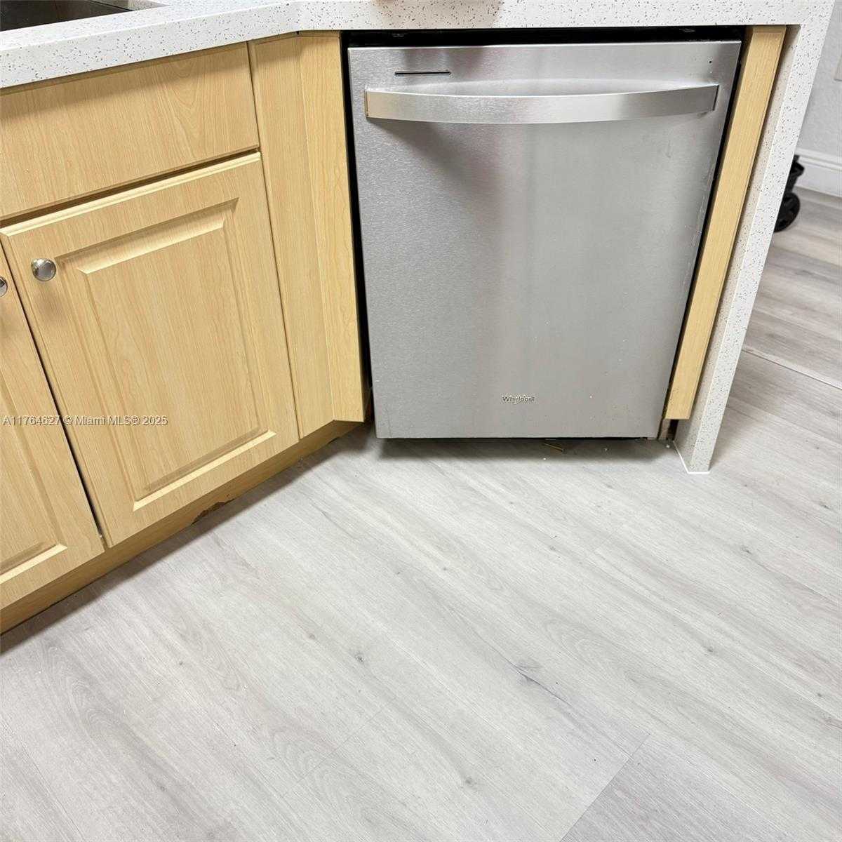Small Image of 6482 CATALINA LN #6482, Tamarac Number 55
