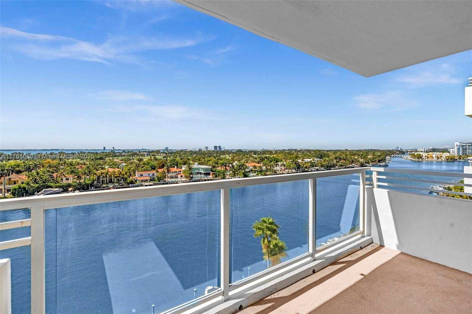 Small Image of 5600 COLLINS AVE #10J, Miami Beach Number 12