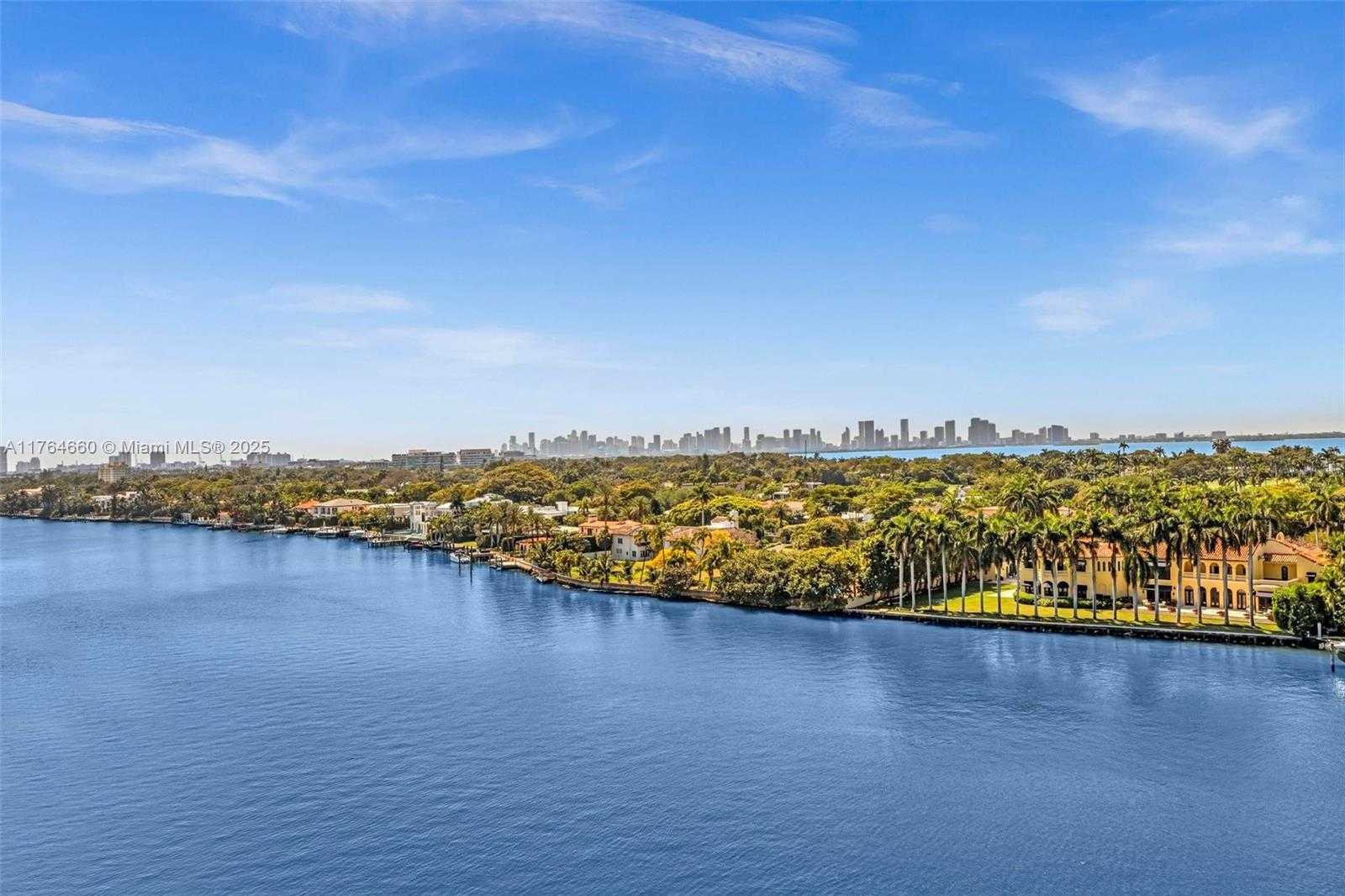 Small Image of 5600 COLLINS AVE #10J, Miami Beach Number 20