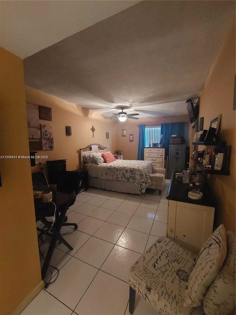 Small Image of 1255 WEST 53RD ST #307-3, Hialeah Number 12