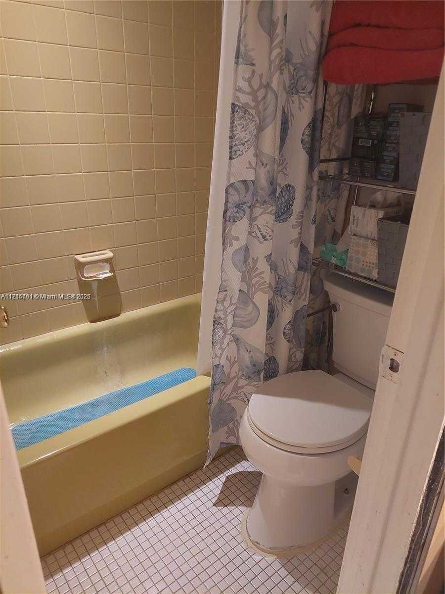 Small Image of 1255 WEST 53RD ST #307-3, Hialeah Number 13