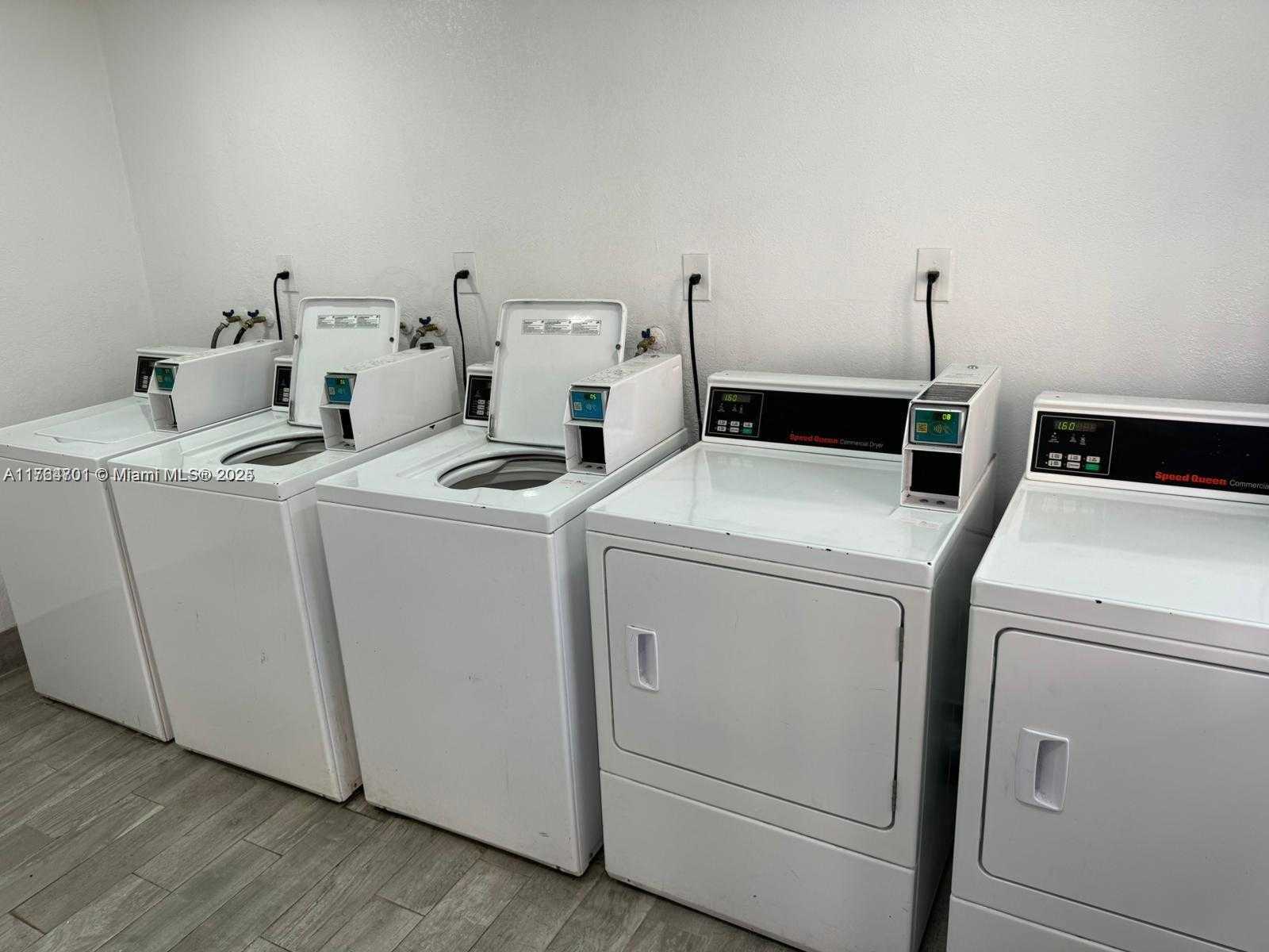Small Image of 1255 WEST 53RD ST #307-3, Hialeah Number 14