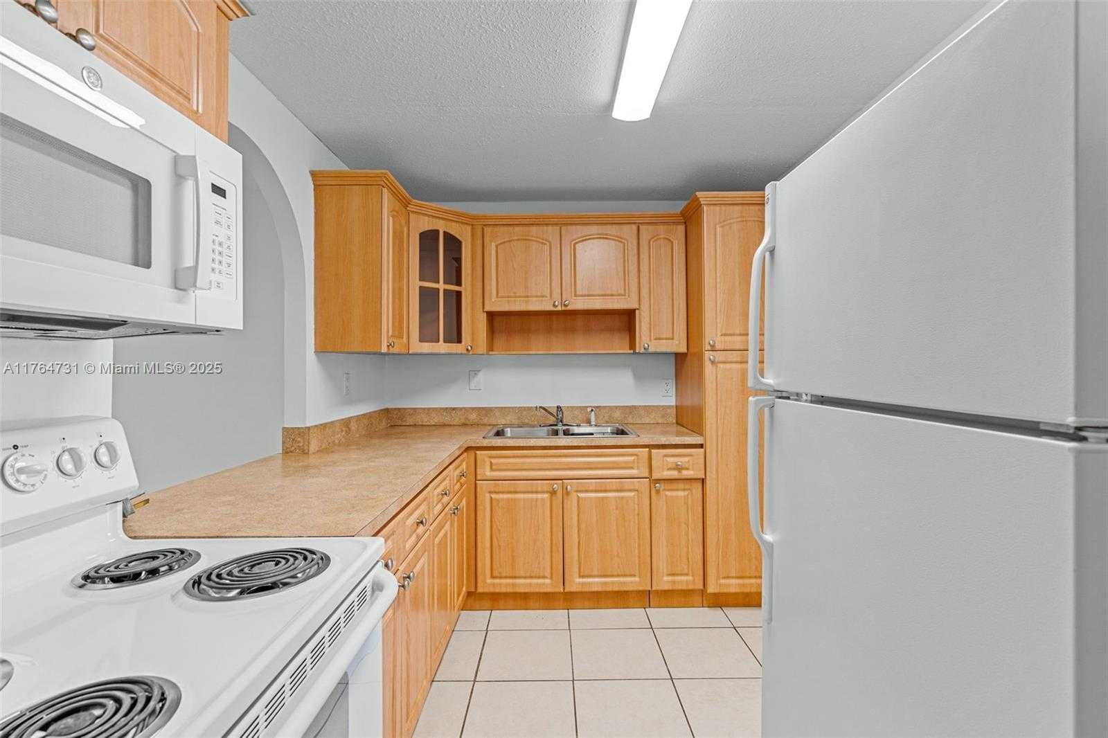 Small Image of 9952 SOUTH WEST 88TH ST #9952, Miami Number 5