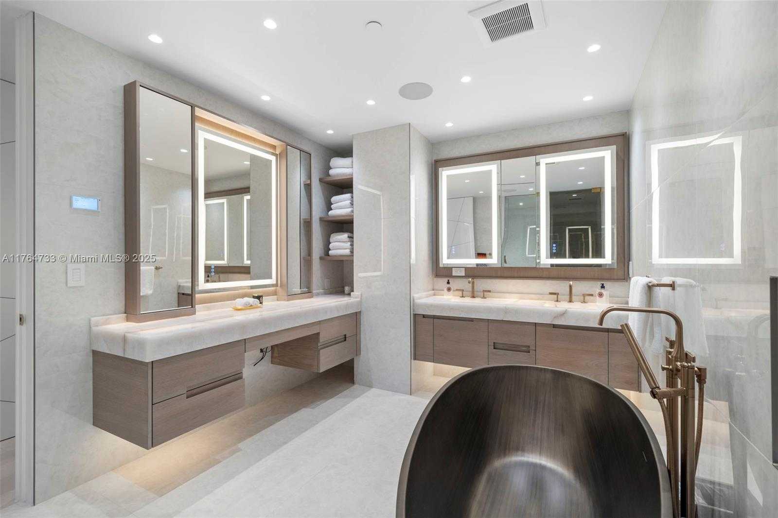 Small Image of 10225 COLLINS AVE #1402, Bal Harbour Number 13