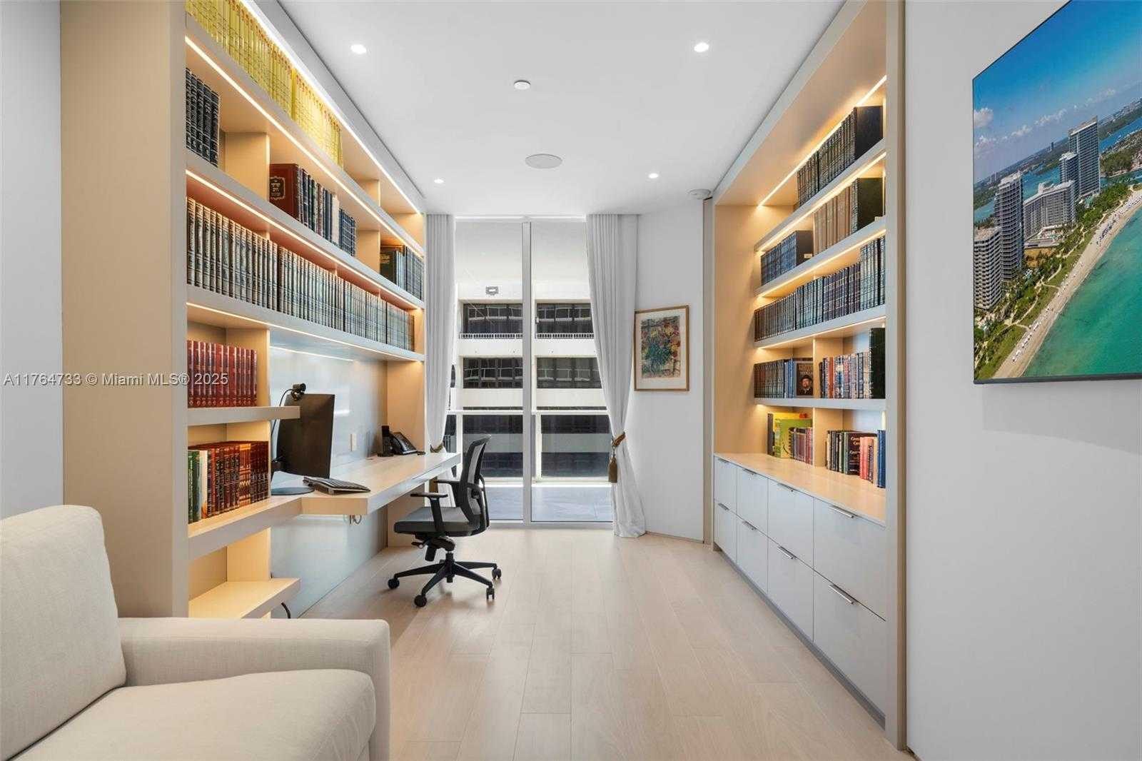 Small Image of 10225 COLLINS AVE #1402, Bal Harbour Number 16