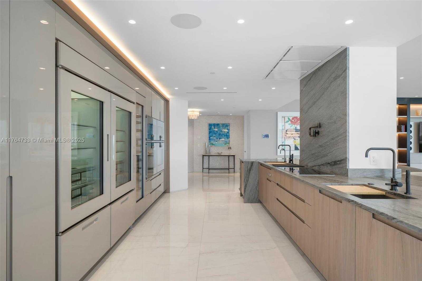 Small Image of 10225 COLLINS AVE #1402, Bal Harbour Number 5