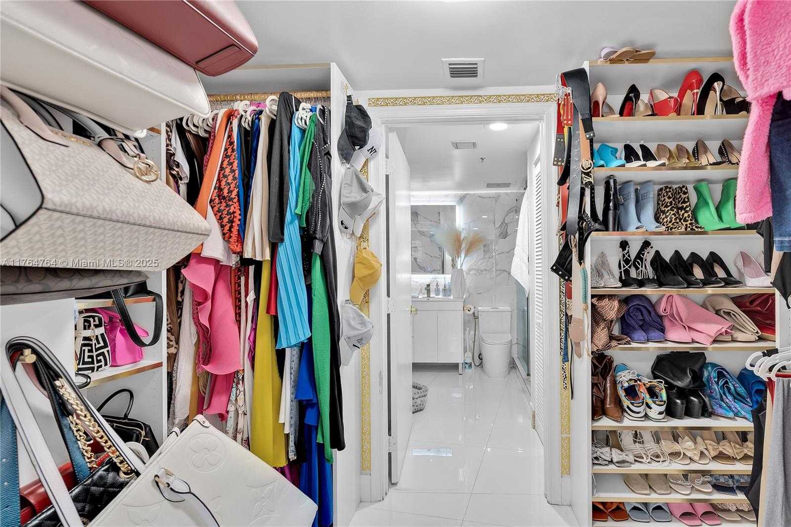 Small Image of 1750 NORTH BAYSHORE DR #1709, Miami Number 9