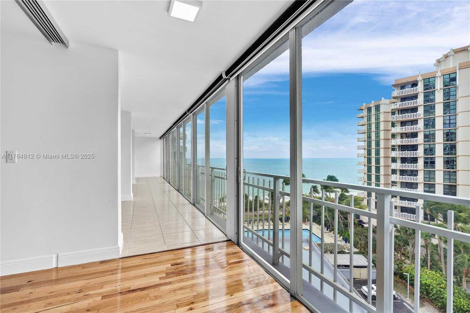 Small Image of 600 GRAPETREE DR #8CS, Key Biscayne Number 13