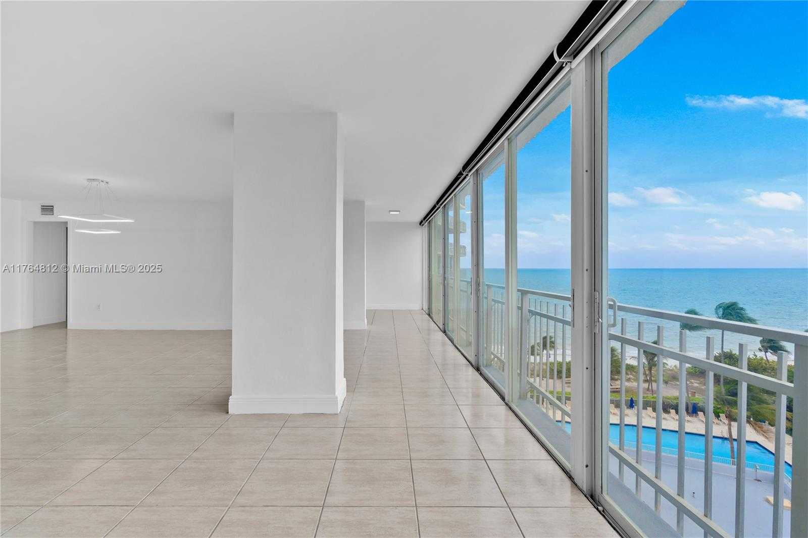 Small Image of 600 GRAPETREE DR #8CS, Key Biscayne Number 2
