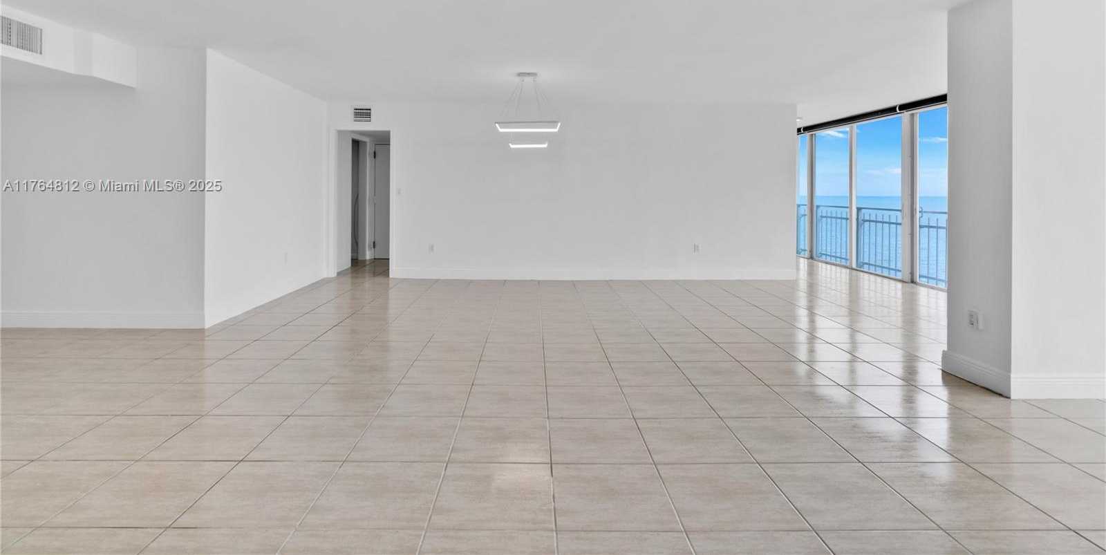 Small Image of 600 GRAPETREE DR #8CS, Key Biscayne Number 4