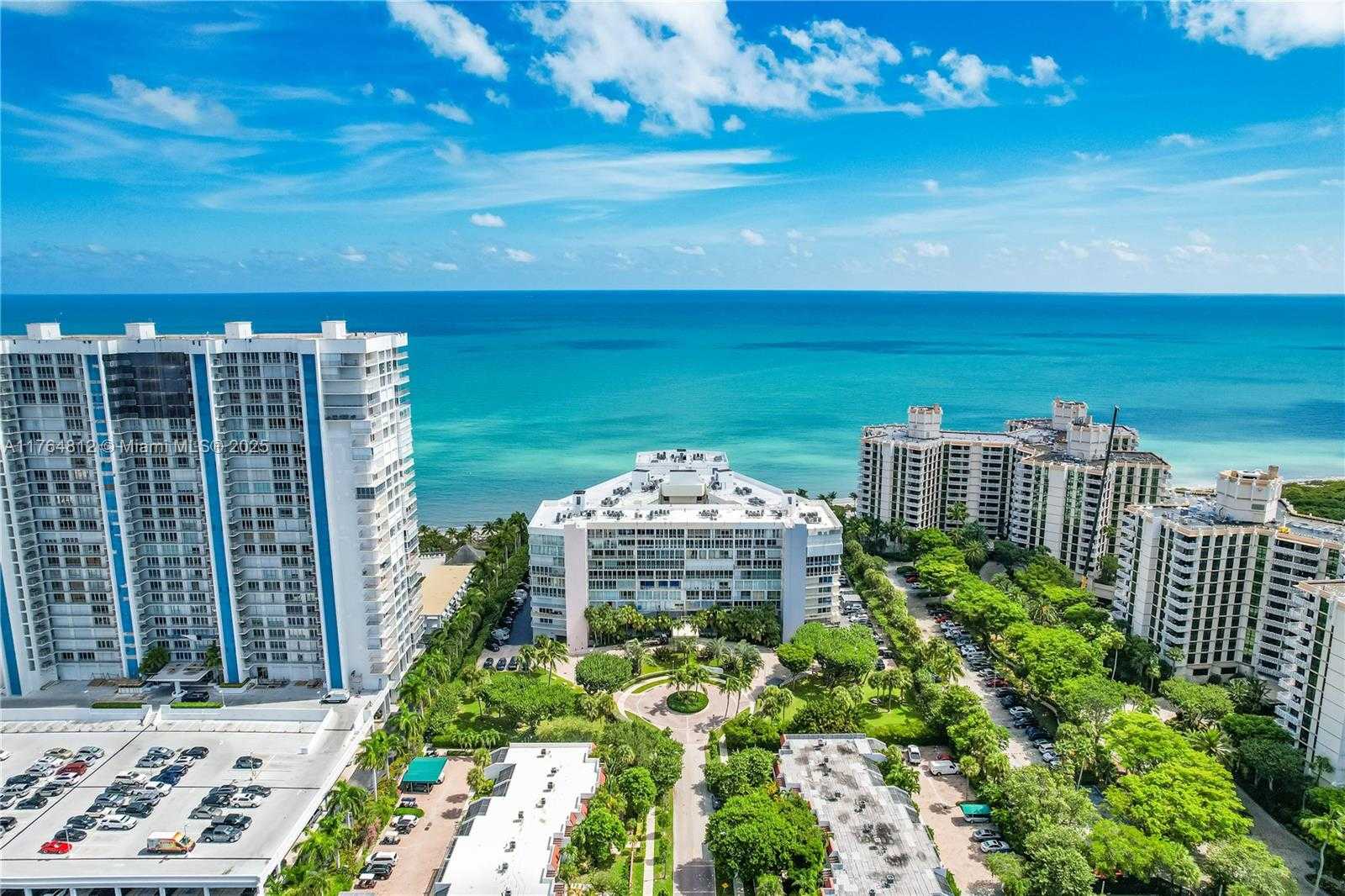 Small Image of 600 GRAPETREE DR #8CS, Key Biscayne Number 51