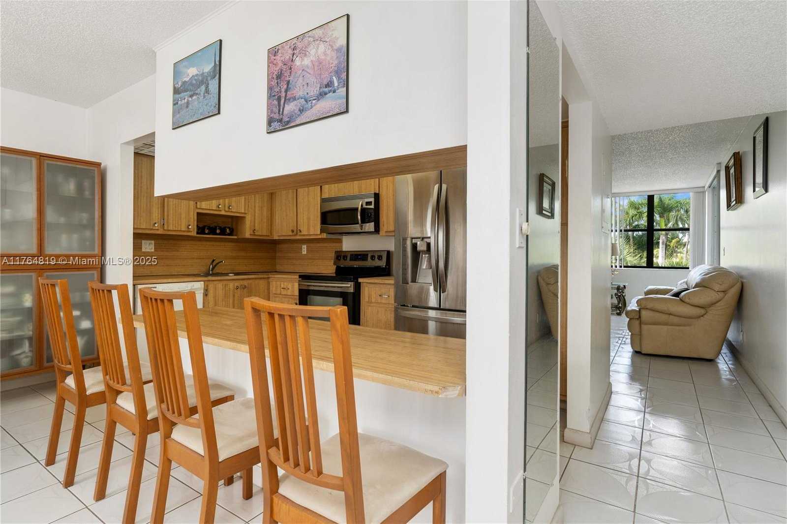 Small Image of 20401 NORTH EAST 30TH AVE #416-8, Aventura Number 11