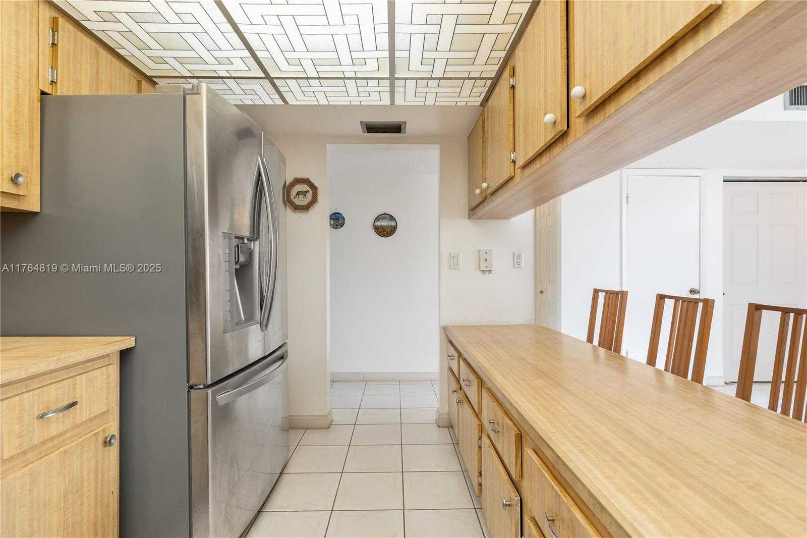 Small Image of 20401 NORTH EAST 30TH AVE #416-8, Aventura Number 16