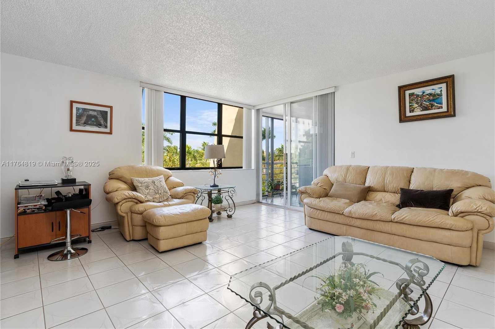Small Image of 20401 NORTH EAST 30TH AVE #416-8, Aventura Number 2
