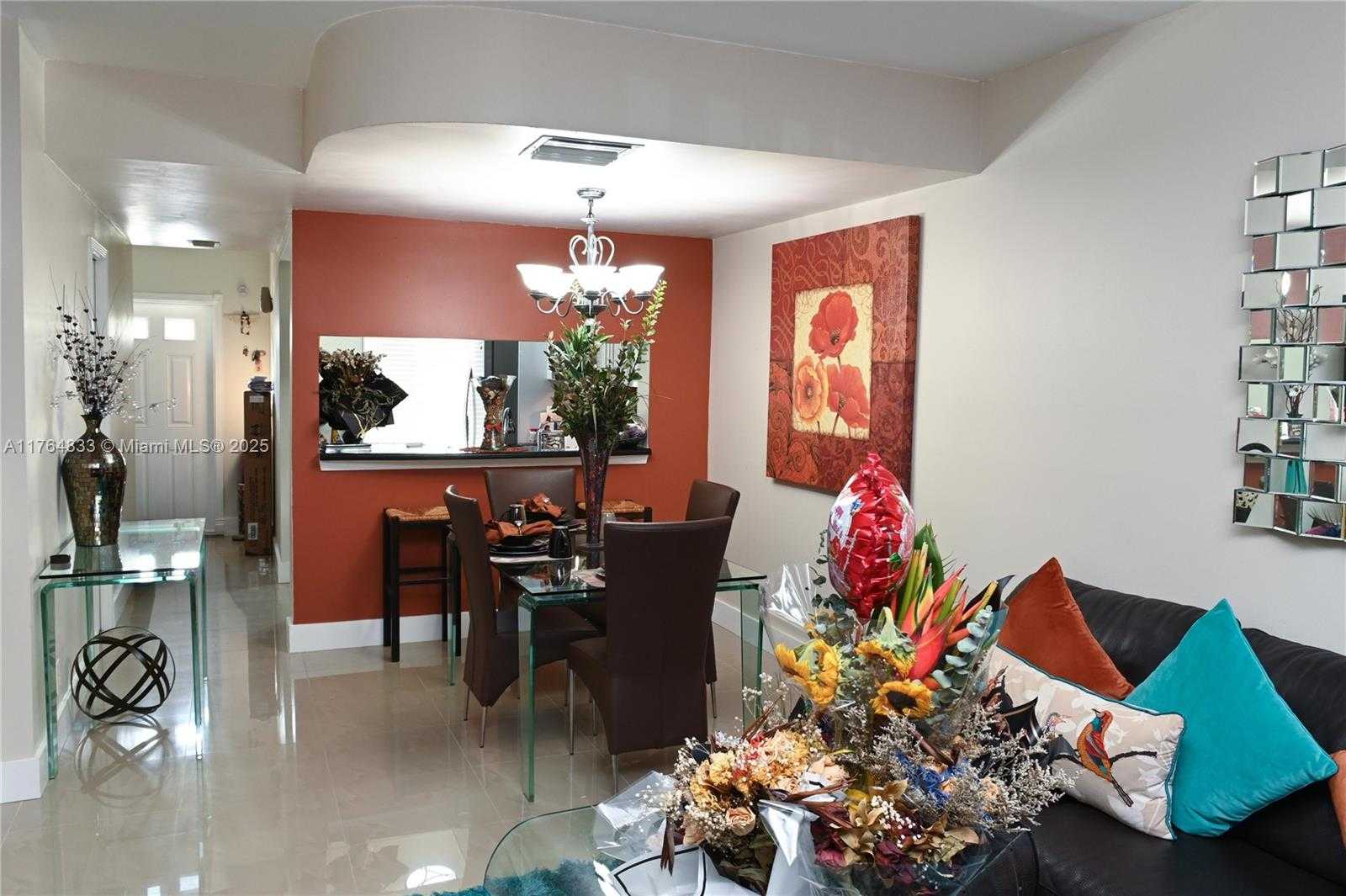 Small Image of 16761 HEMINGWAY DR #16761, Weston Number 15