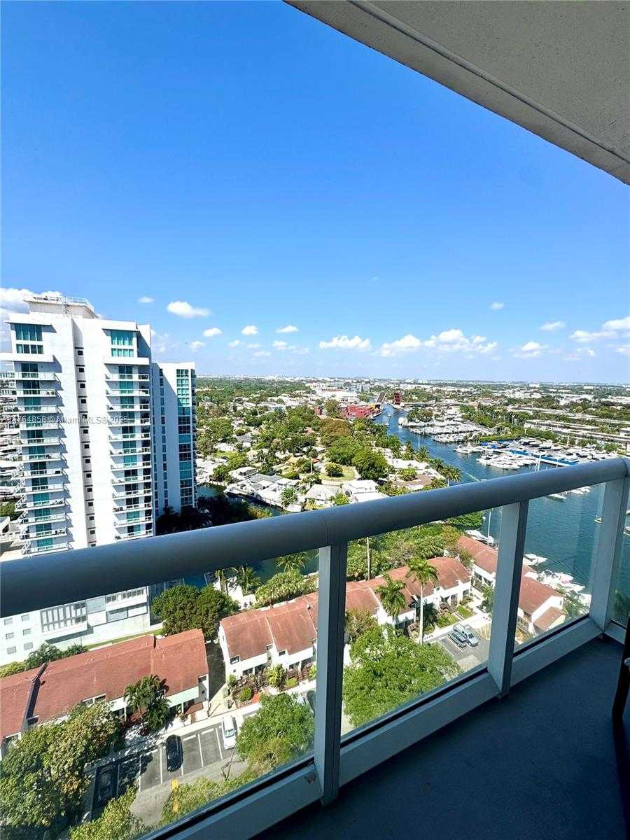 Small Image of 1861 NORTH WEST S RIVER DR #2201, Miami Number 18