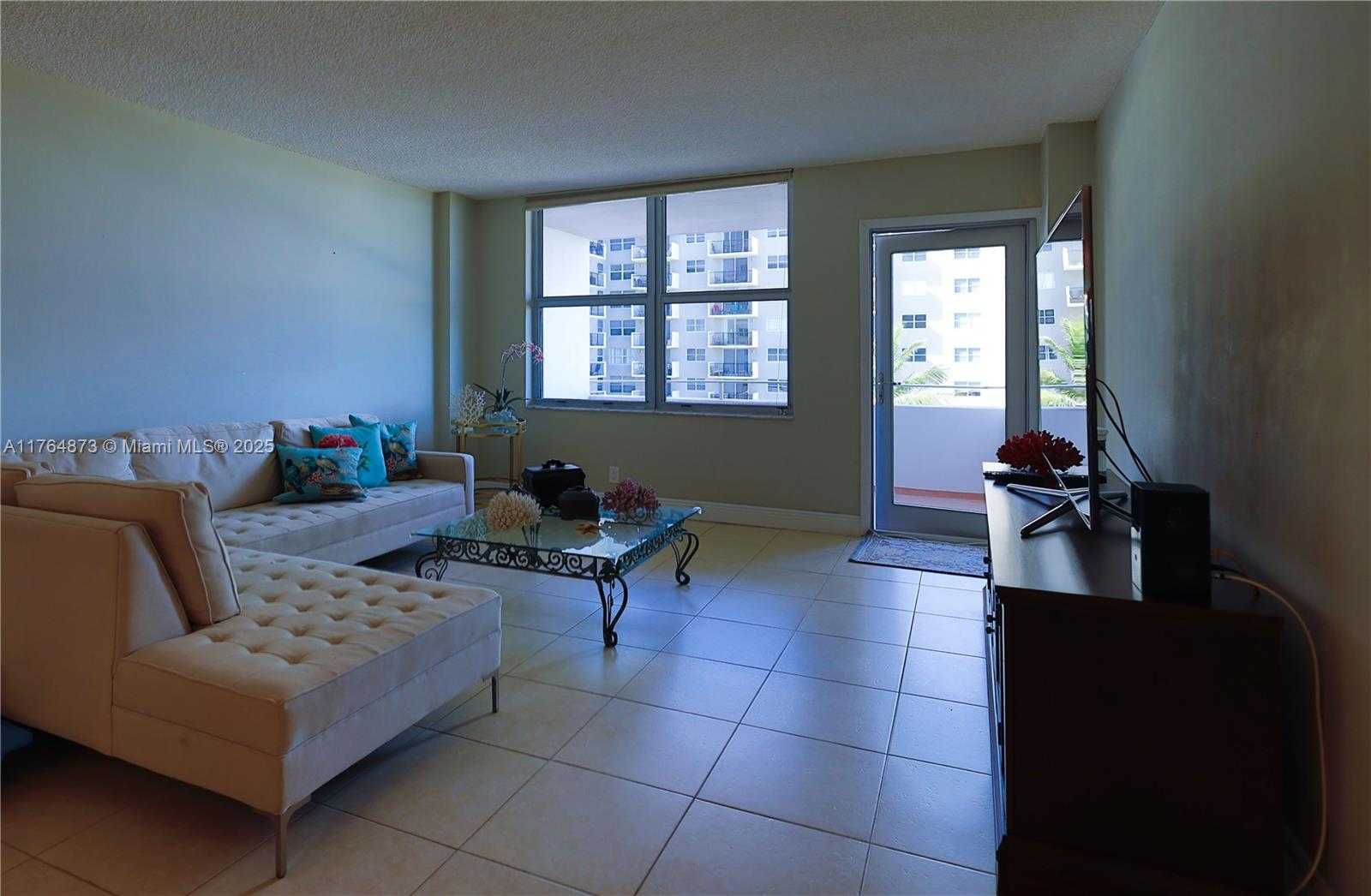 Small Image of 9225 COLLINS AVE #503, Surfside Number 11