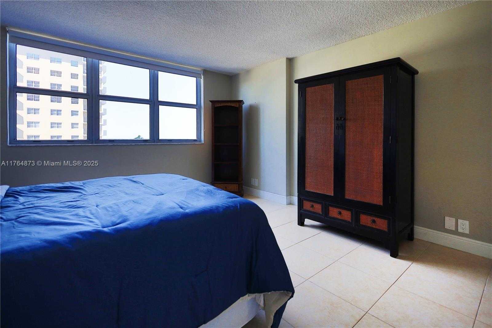 Small Image of 9225 COLLINS AVE #503, Surfside Number 7