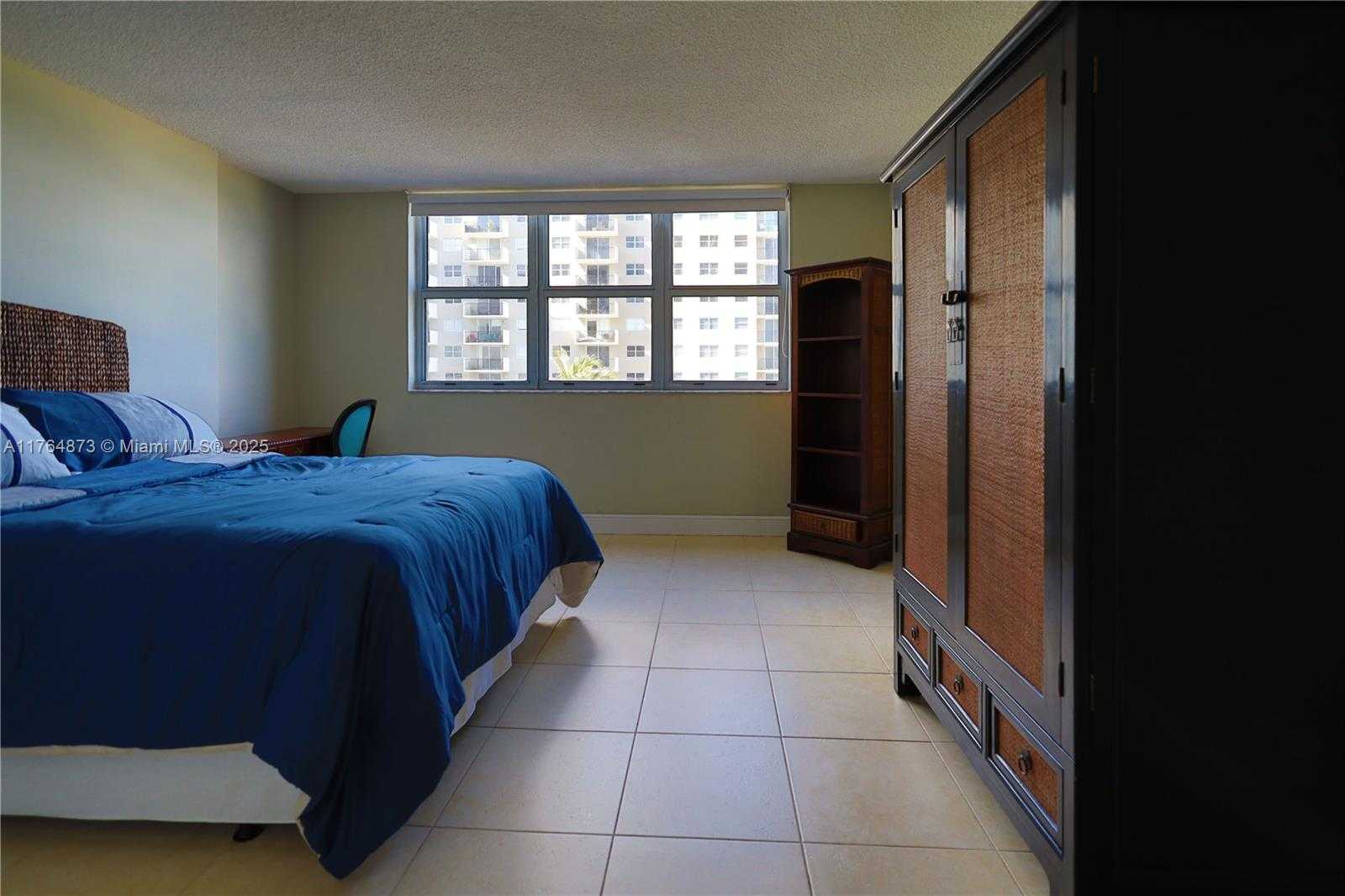 Small Image of 9225 COLLINS AVE #503, Surfside Number 8