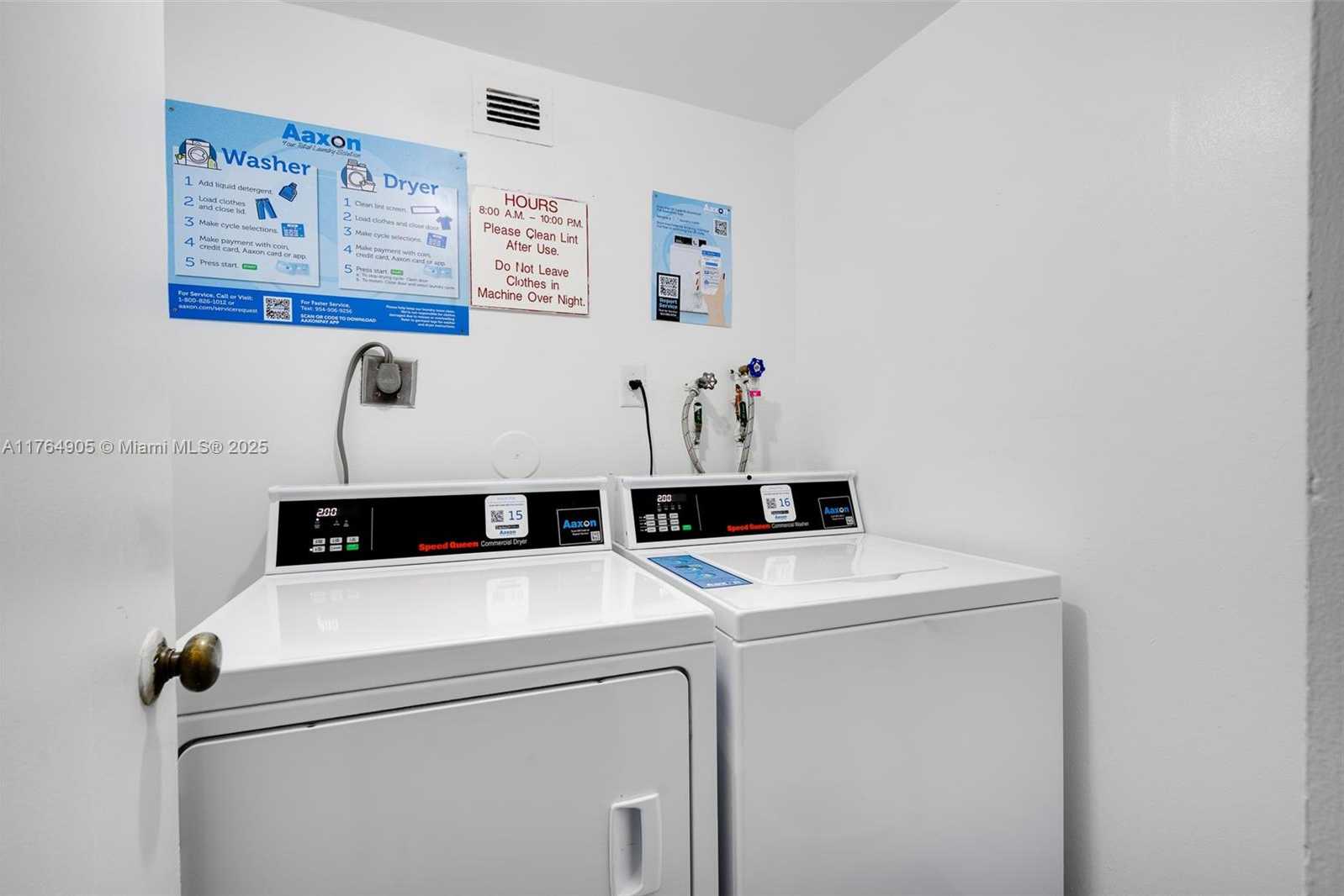 Small Image of 18041 BISCAYNE BLVD #PH02, Aventura Number 23